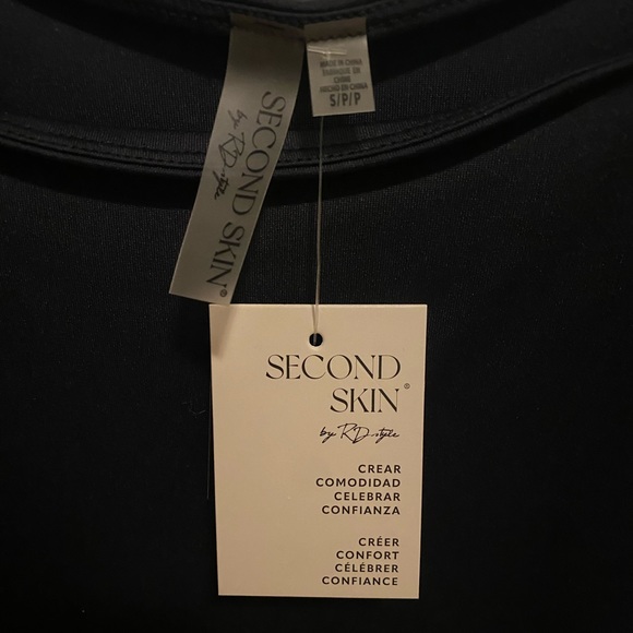 Stacy Square Neck L/S Bodysuit - Picture 5 of 5